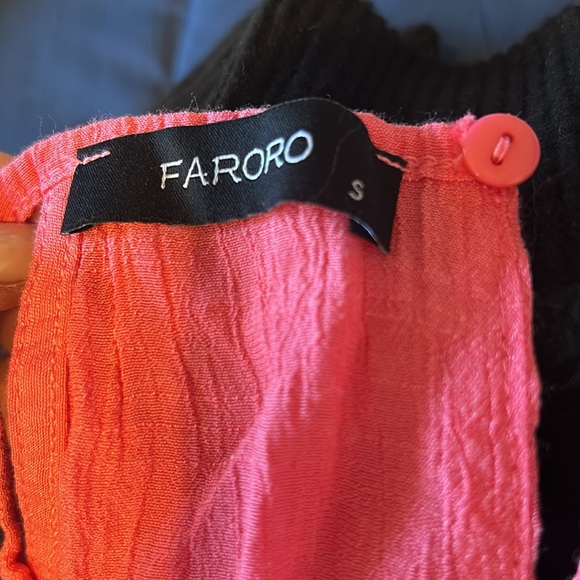 NWOT Sleeveless Halter Maxi Dress - Picture 3 of 3